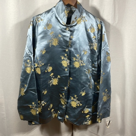 Connie Robertson Jackets & Blazers - Vintage silk Connie Roberson Floral brocade  Jacket never worn with tags